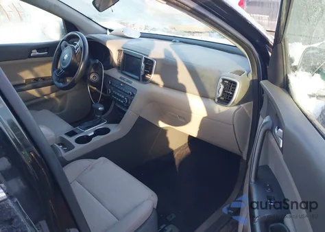 2017 Kia Sportage Lx z USA, uszkodzony, nr VIN KNDPMCAC4H7204123